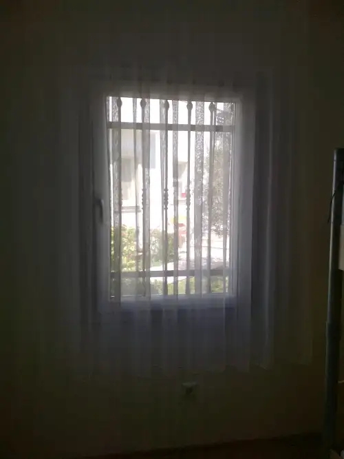 1869497