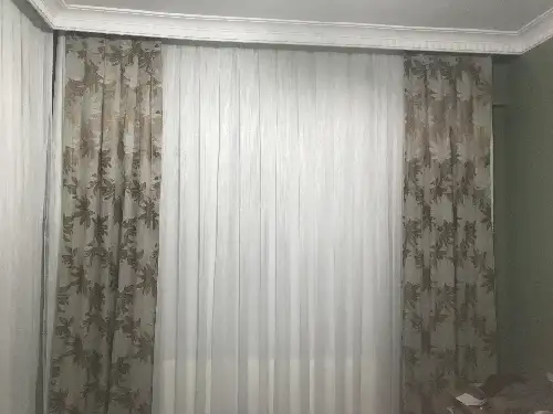 1890707
