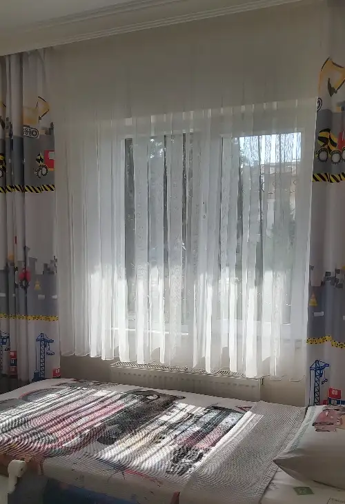 1894827