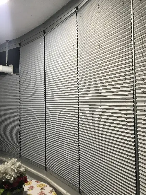 2835962