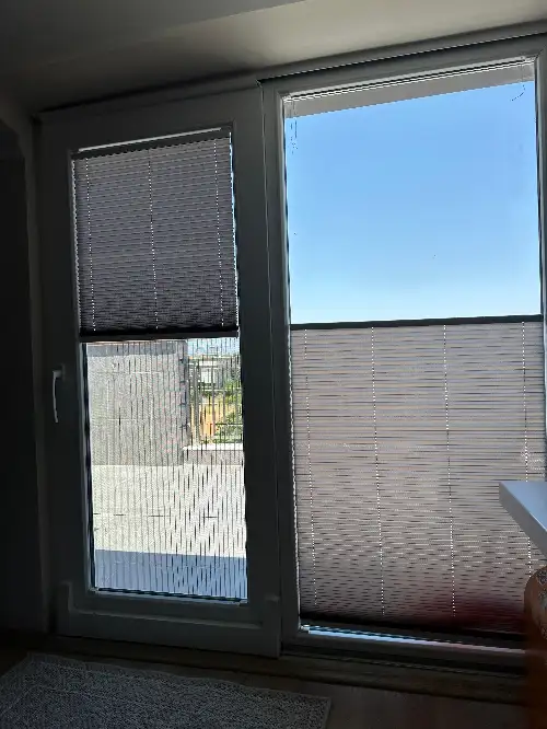 2816856