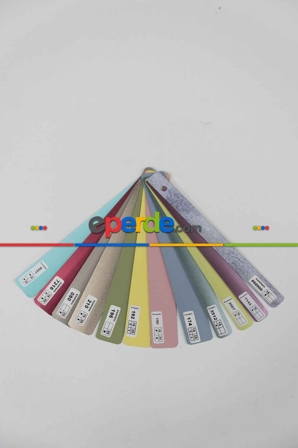 Oda Perde Metal Jaluzi Perde, Polywood, Ahşap Görünümlü, Alev Almaz, Antrasit, Siyah Ve Ahşap Tonlarında