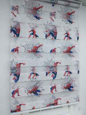 Çocuk Odası - Spiderman Desenli Zebra Perde- Mavi