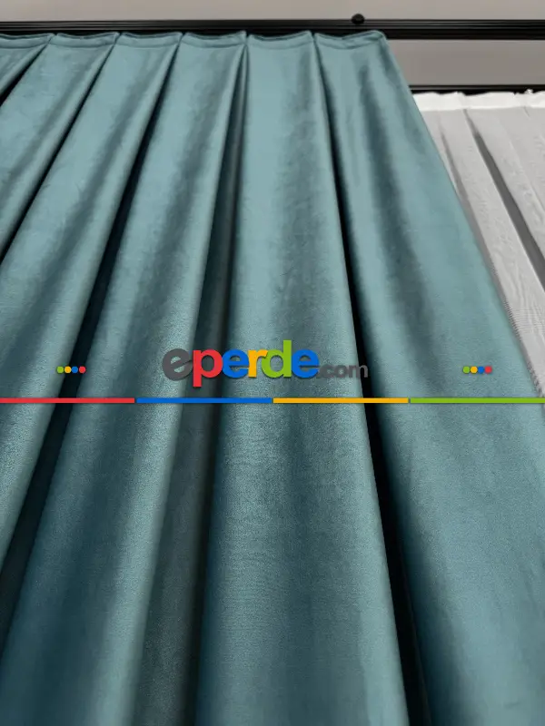 Yatak Odası - Turkuaz Mavi İthal Kadife Fon Perde, Premium Kalite Serisi Kadife Fon Perde