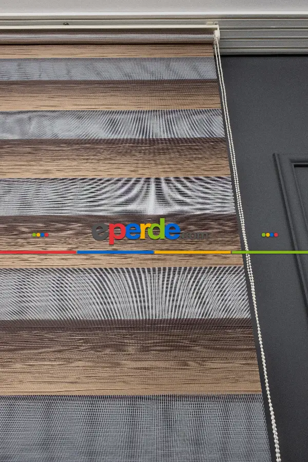 Kahverengi Zebra Perde Geçişli Kırık Pileli Zebra Perde