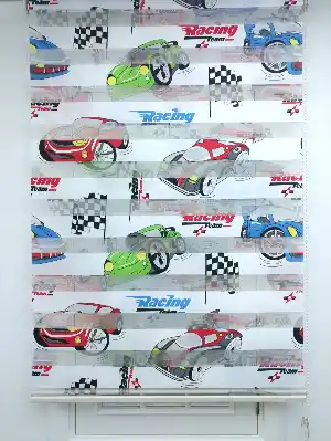 Racing Arabalı Desen Zebra Perde Kırmızı-mavi-siyah- Siyah-Mavi-Kırmızı