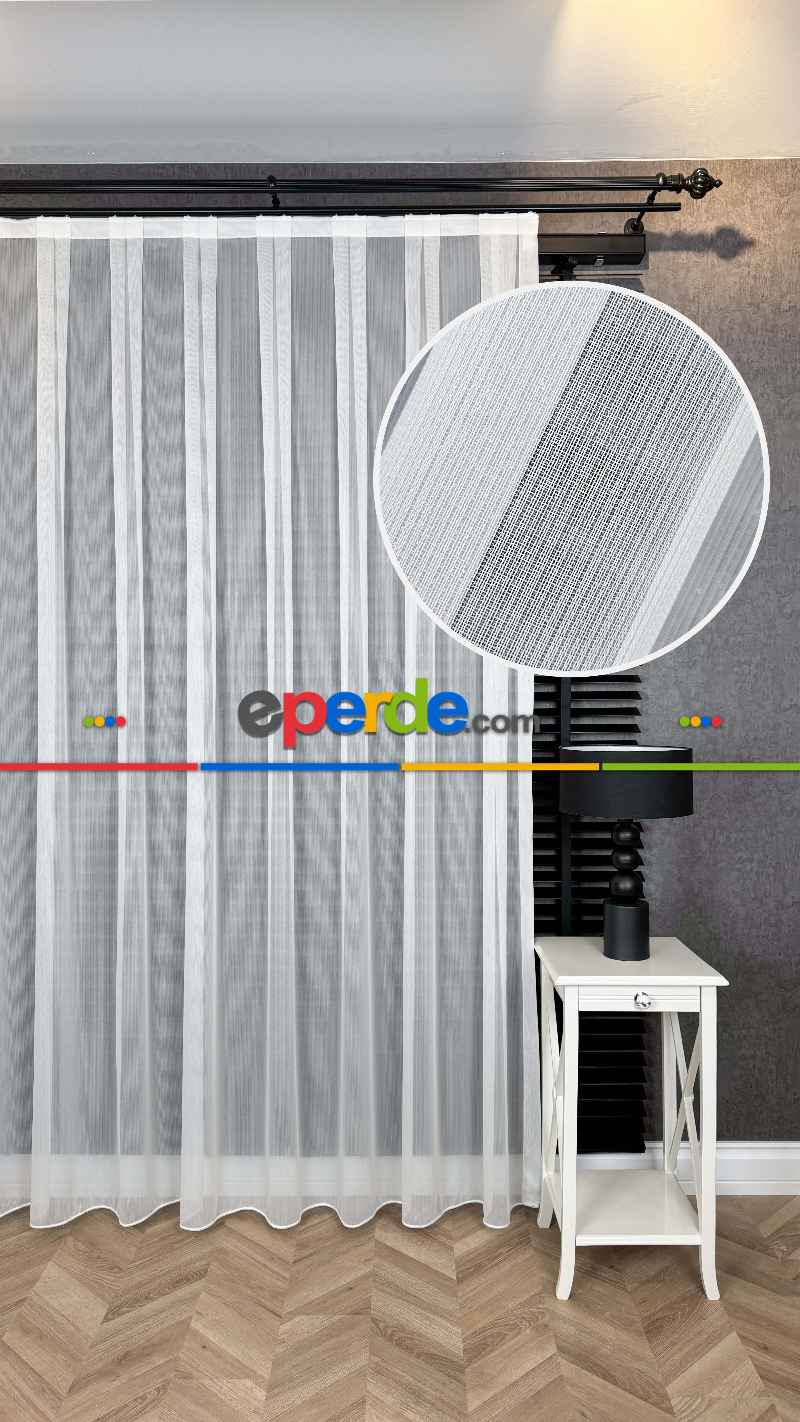 Oturma Odası - Brillant Ekru Hafif Simli Çizgili Seyrek Pile Tül Perde