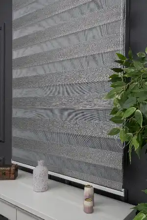 Zebra Perde - Gümüş Simli Kırık Pileli Zebra Perde, Lüx Orjinal