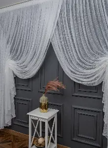 Taç Benekli Kruvaze Tiyatro Yanki Tasarım Tül