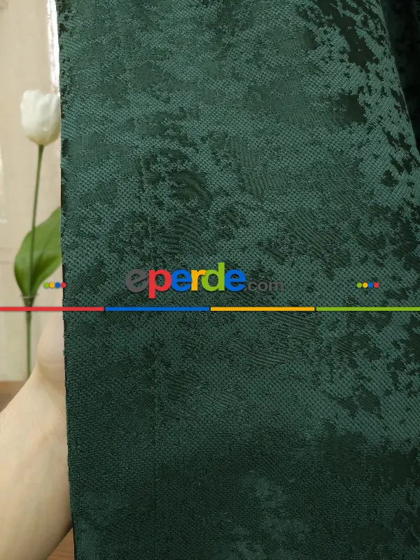 Koyu Yeşil Rengi Kendinden Desenli Jakar Fon Perde (285 En)- Yeşil Koyu Yeşil