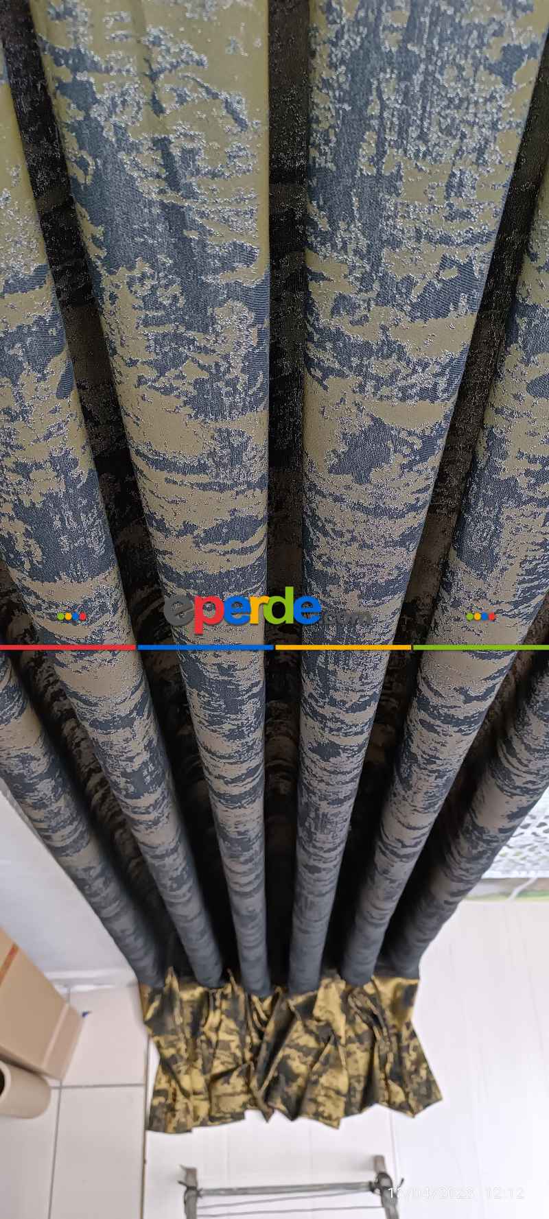 Oturma Odası -  2025 Elit Modern Damask Desenli Fosforlu İplik Dokuma Fon Perde - 1