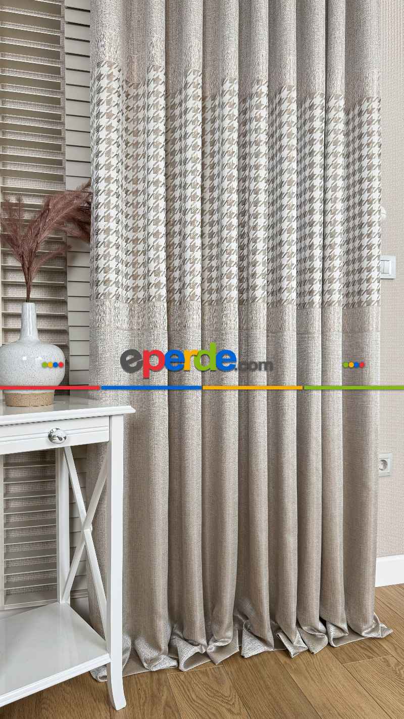 Krem Altın Fon Perde, Pano Model, Orta Pano Kazayağı Desenli, Jakar Dokuma.