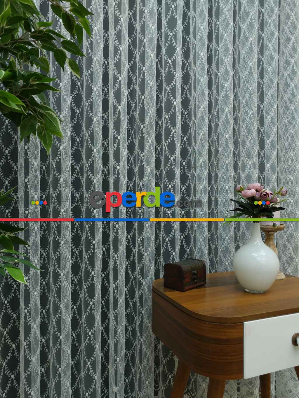 Brode İşlemeli Nakışlı Tül Perde Balık Ağı Desen- Ekru