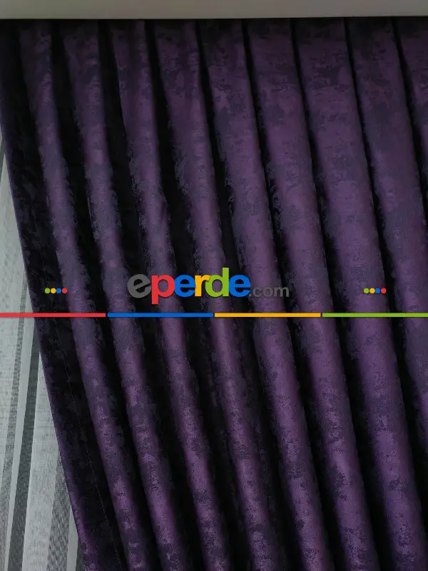 Patine Desenli Patlıcan Moru Renk Jakar Desenli Fon Perde- Mor Patlıcan Moru