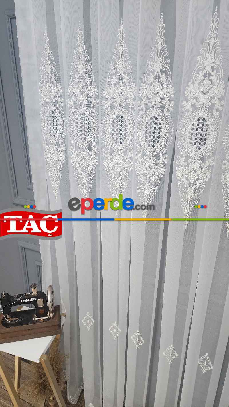 Taç Nakışlı Kort Damask Salon Model Tarz Tasarım Mega Exculusive