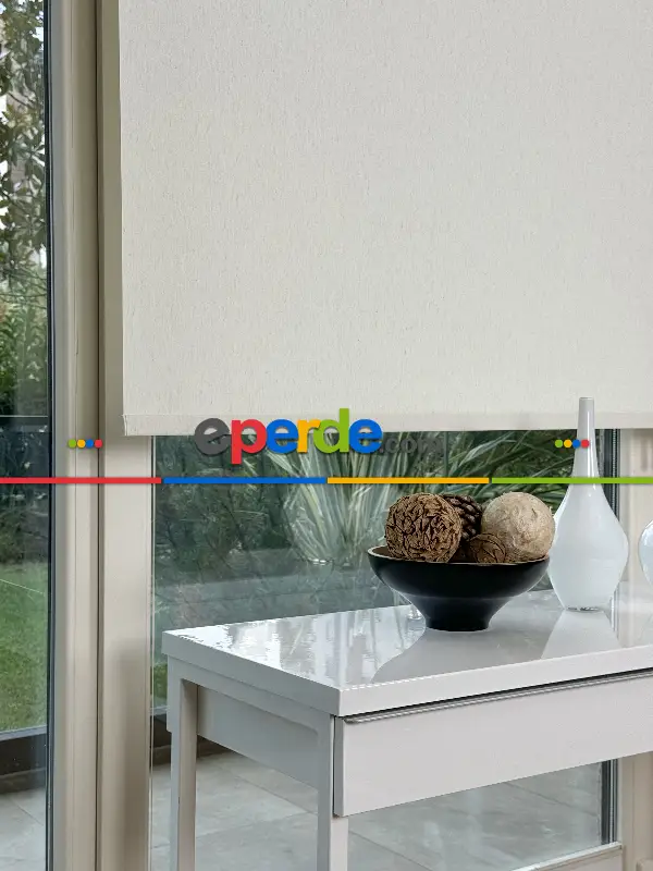 Salon Ekru Keten Stor Perde, Standart Metal Kasalı Yüksek Kalite Kornişe Kolay Montaj Seçenekli