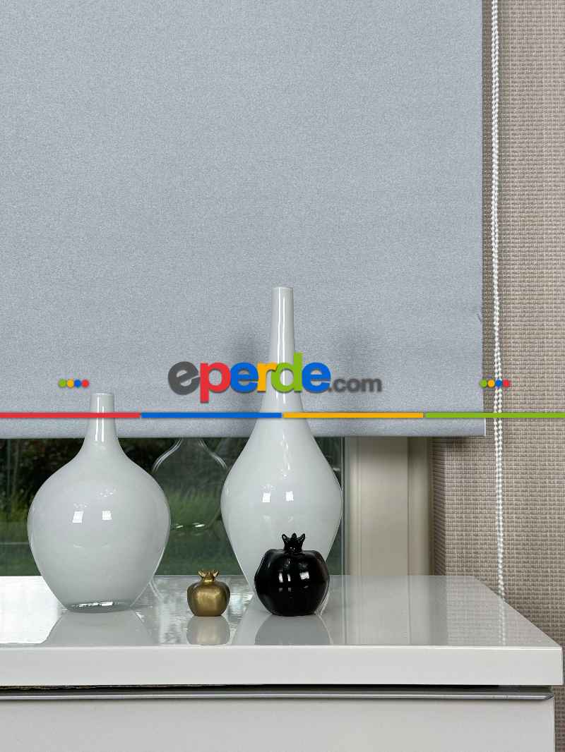 Yatak Odası Parlak Gümüş Gri Stor Perde, Standart Metal Kasalı Yüksek Kalite Kornişe Kolay Montaj Seçenekli