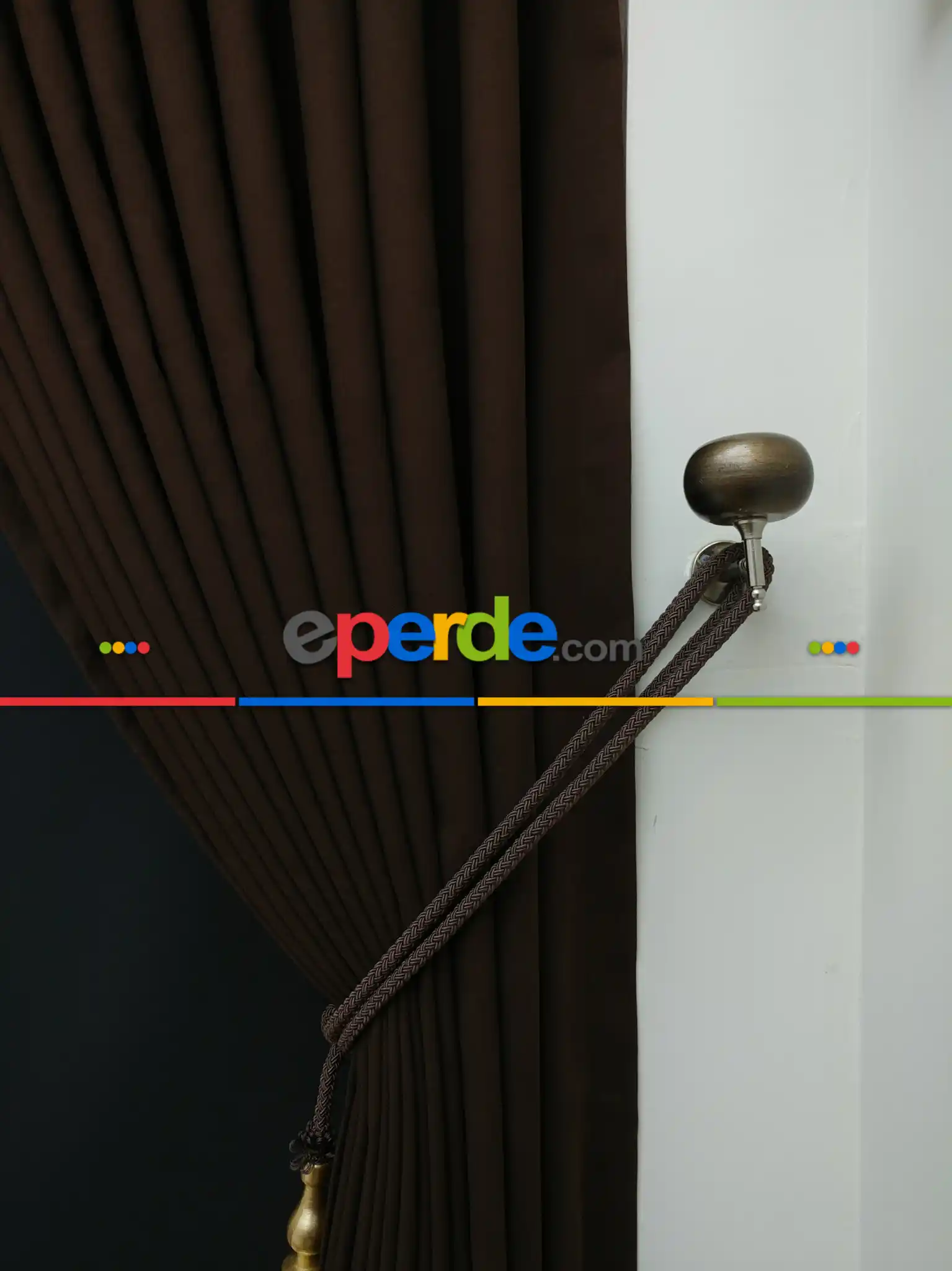 Düz Renk Dökümlü Fon Perde (150)- Kahverengi