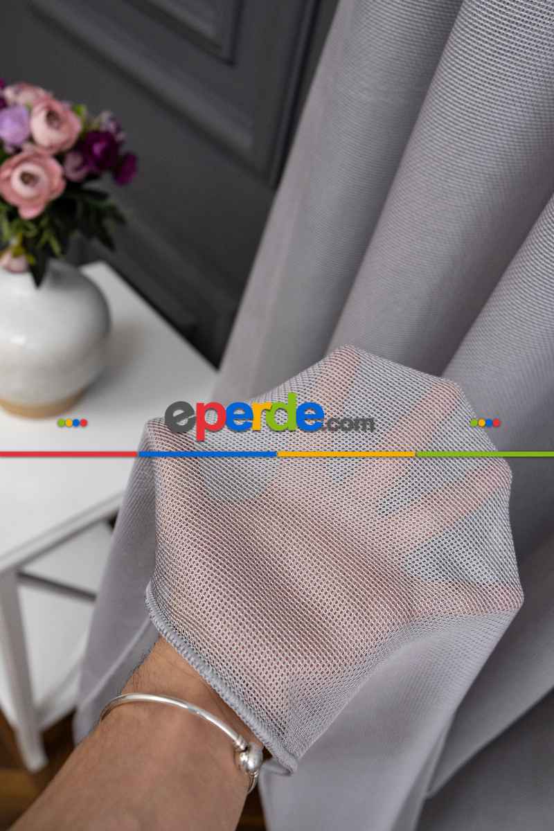 Açık Gri Renkli Kedi Tırmalamalarına Dayanaklı Tül Perde