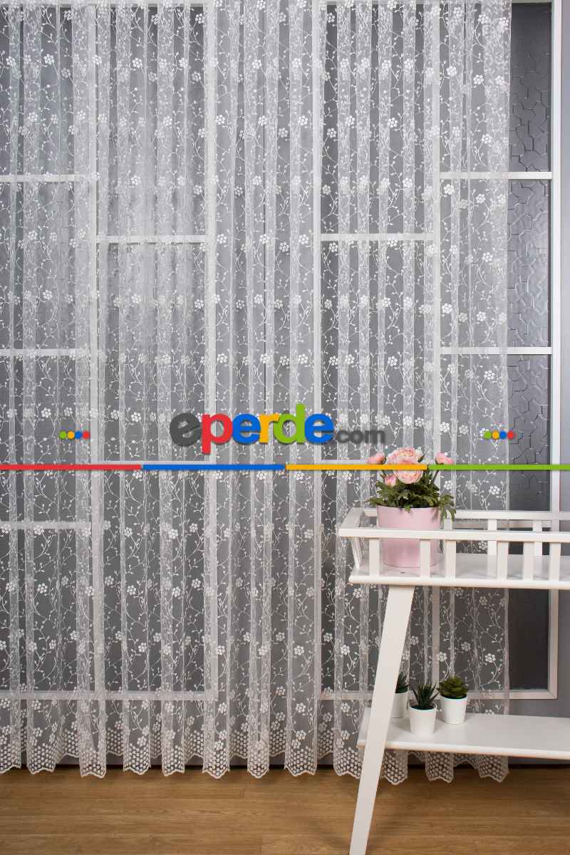 Papatya Brode İşlemeli Tül Perde - Ekru