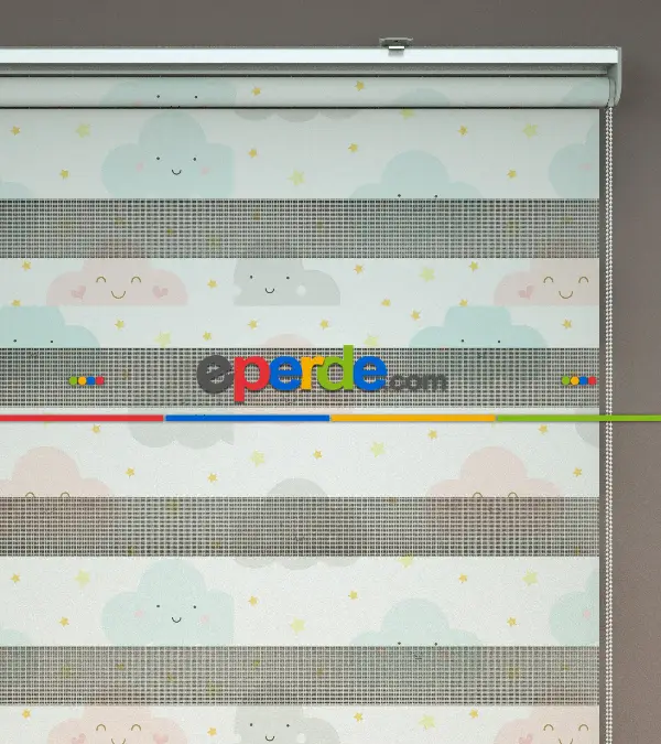 Bulut Desenli Baskılı Zebra Perde- Çok Renkli