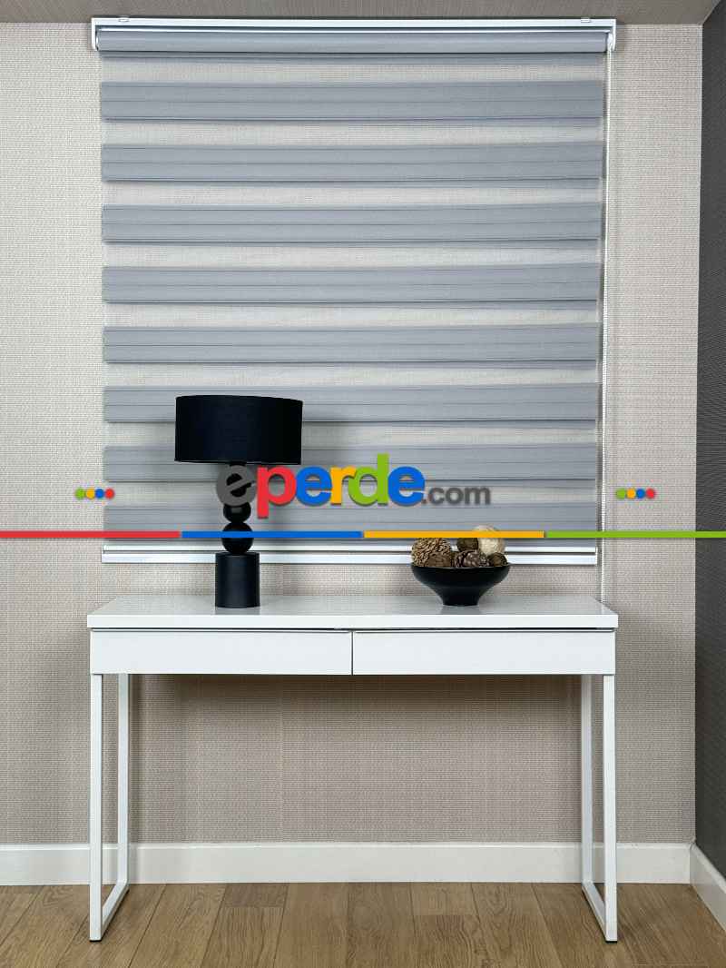 Gri Pliseli Bambu Zebra Perde, Standart Metal Kasalı Yüksek Kalite Kornişe Kolay Montaj Seçenekli