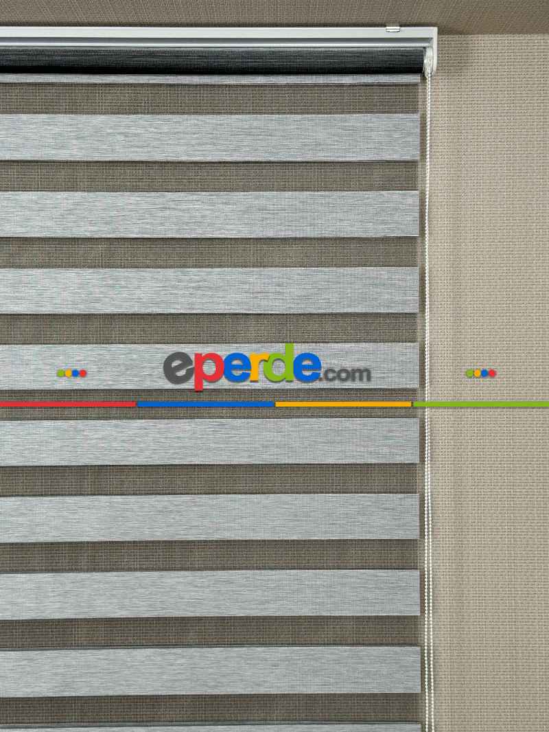 Yatak Odası Gri Bambu Zebra Perde, Standart Metal Kasalı Yüksek Kalite Kornişe Kolay Montaj Seçenekli