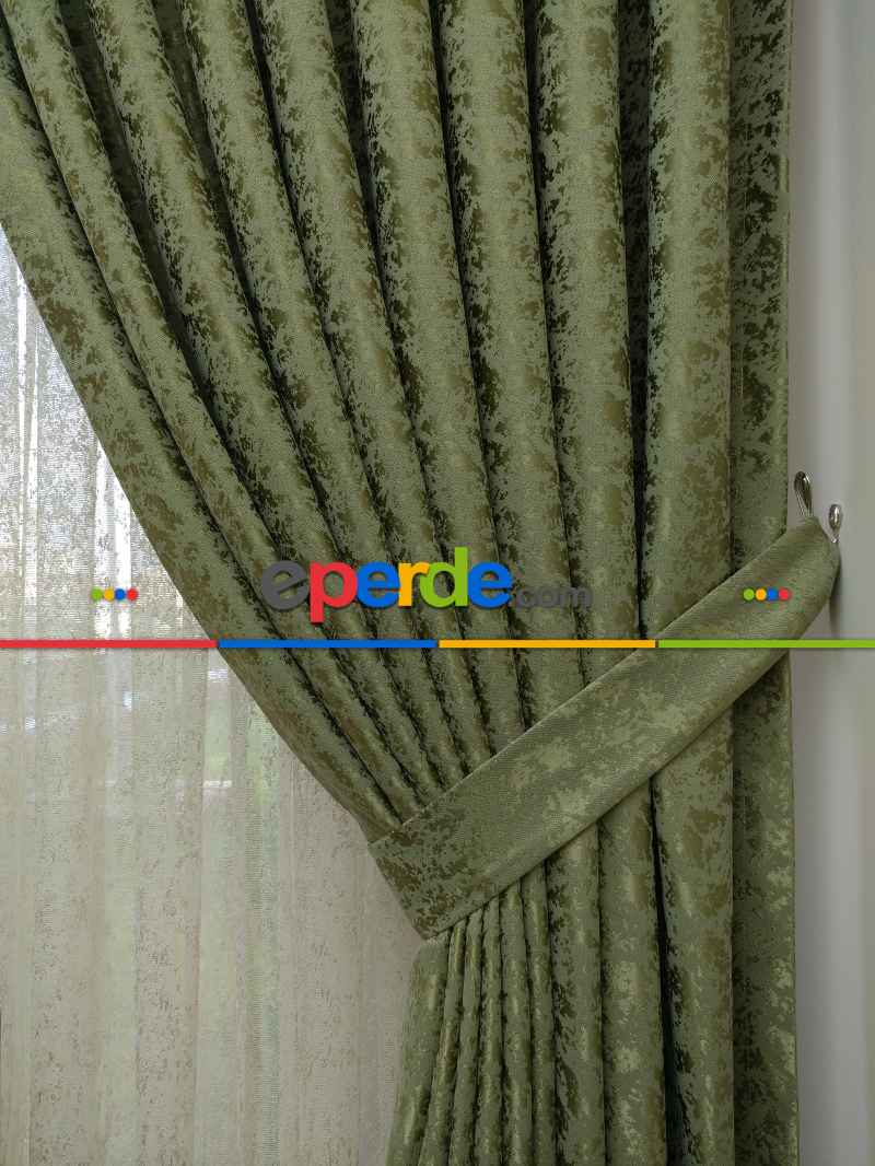 Yağ Yeşili Kendinden Desenli Jakar Fon Perde (285 En)- Açık Yeşil