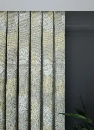 Dökümlü Kumaştan Geniş En Açık Haki Yaprak Desen Fon Perde 1. Kalite