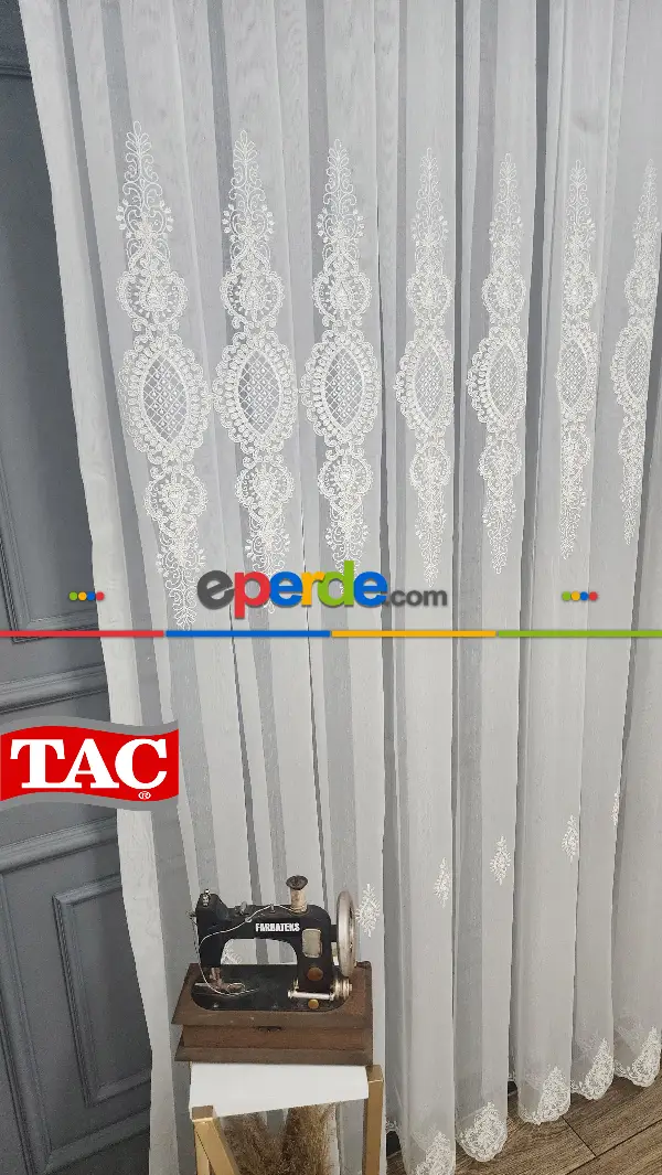 Taç Nakışlı Kort Damask Salon Model Tarz Tasarım Ultra Exculusive