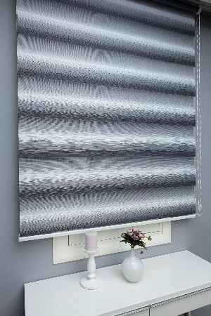 Zebra Perde 2021 Sezonu Gri Ve Beyaz Renk Geçişli Jakarlı A Kalite Zebraperde