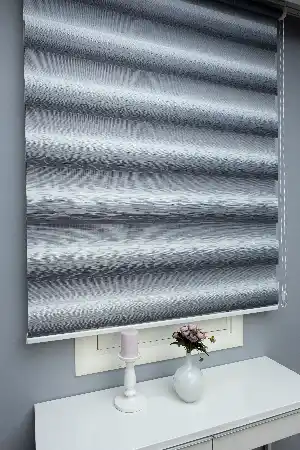 Zebra Perde 2021 Sezonu Gri Ve Beyaz Renk Geçişli Jakarlı A Kalite Zebraperde