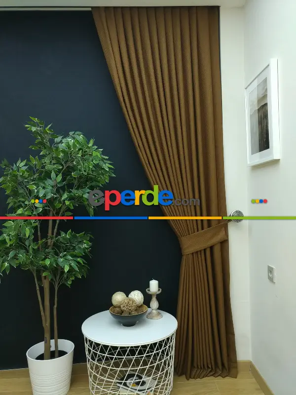 Kahve Hasır Düz Fon Perde