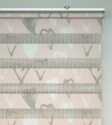 Kalp Desenli Baskılı Zebra Perde- Çok Renkli