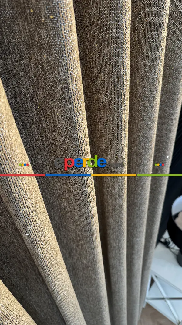 Altın Pullu Fon Perde