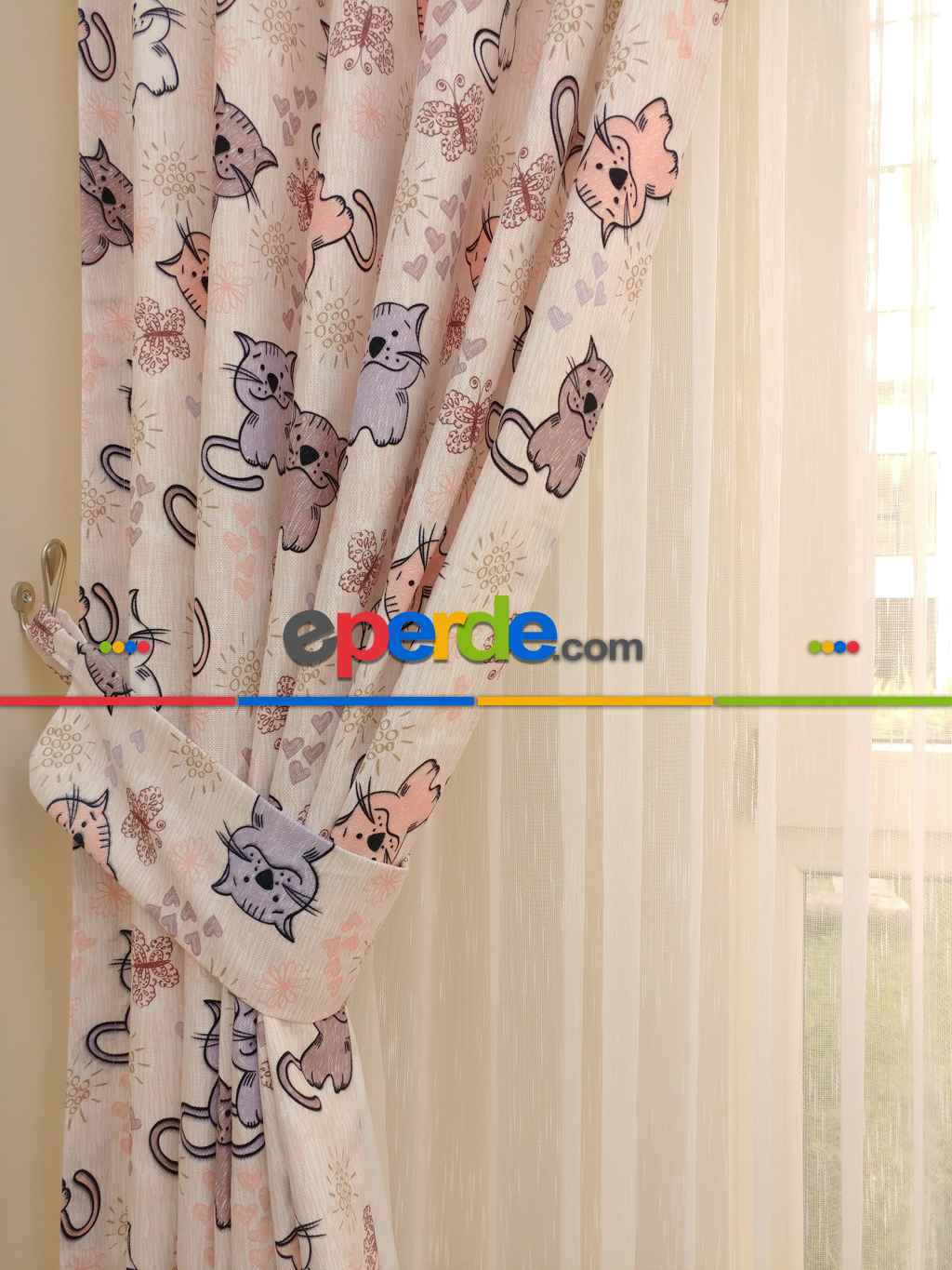 Kedicikler Desenli Çocuk Odası Fon Perde Modelleri- Çok Renkli 3