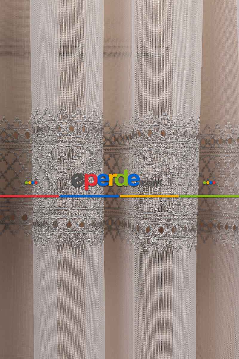 Salon Tül Modelleri - Enine Bantlı Avangart Nakış İşlemeli Tül Perde