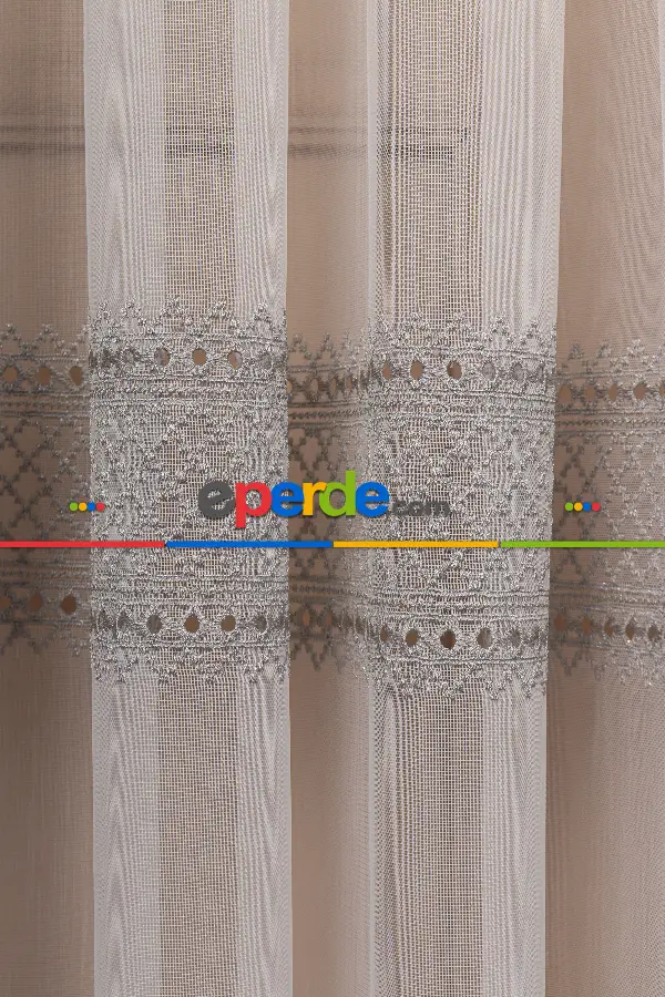 Enine Bantlı Avangart Nakış İşlemeli Tül Perde