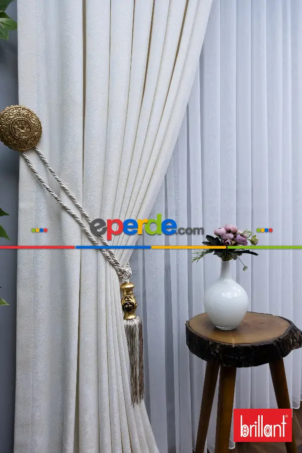 Brillant Jakar Fon Perde(dökümlü Fon )- Krem Açık