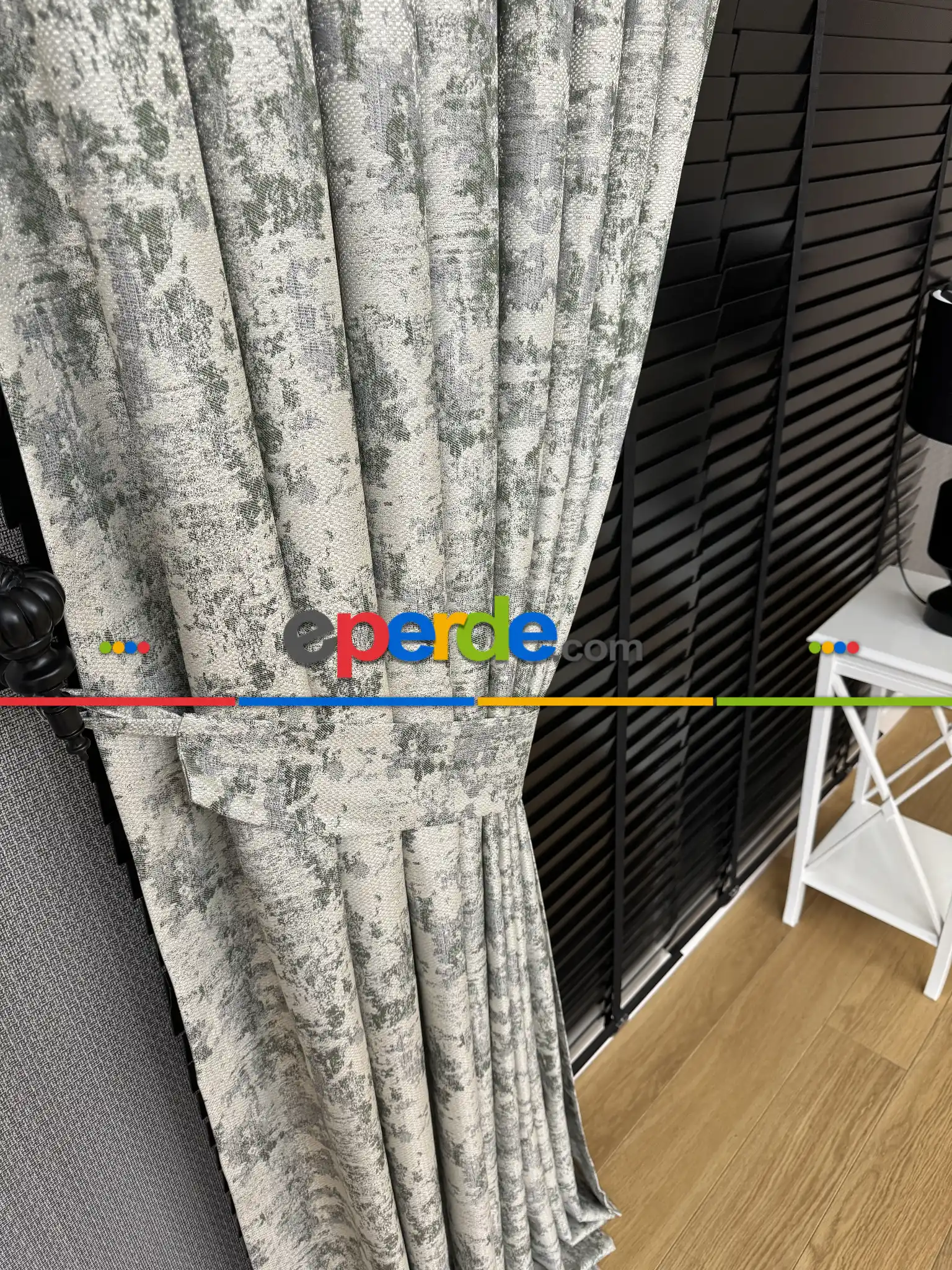 Bej Yeşil Desenli Jakar Fon Perde (180)- Yeşil Koyu Yeşil