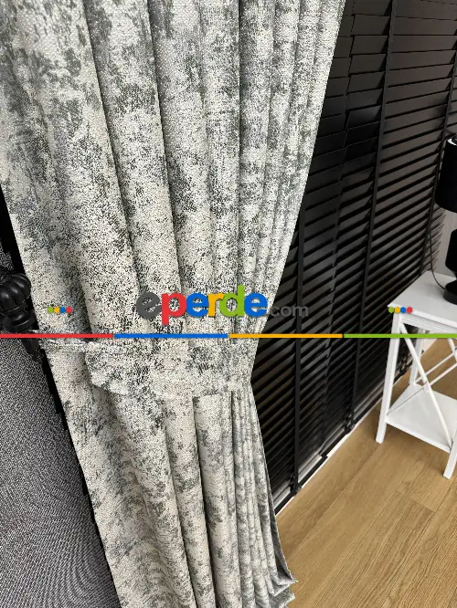 Patine Desenli Yeşil Jakar Dokuma Fon Perde