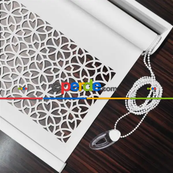 Lazer Kesim Stor Perde