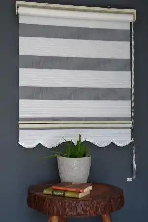 Halim Perdesan Gp-01 Beyaz Renk Etekli Veya Eteksiz Geniş Pliseli Zebra Stor Perde