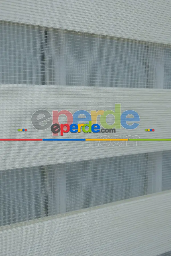 New Krem Düz Bambu Zebra Perde- Krem Açık