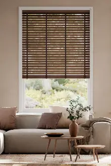 Mutfak 50 Mm Ahşap Görünümlü Kurdela Seçenekli Jaluzi Perde - Alev Almaz - Sudan Etkilenmez