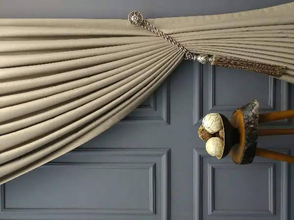 Salon Perdesi - Modern Keten Görünümlü Işık Geçirmez Karatma Fon Perde 2021 Ikon- Vizon Rengi