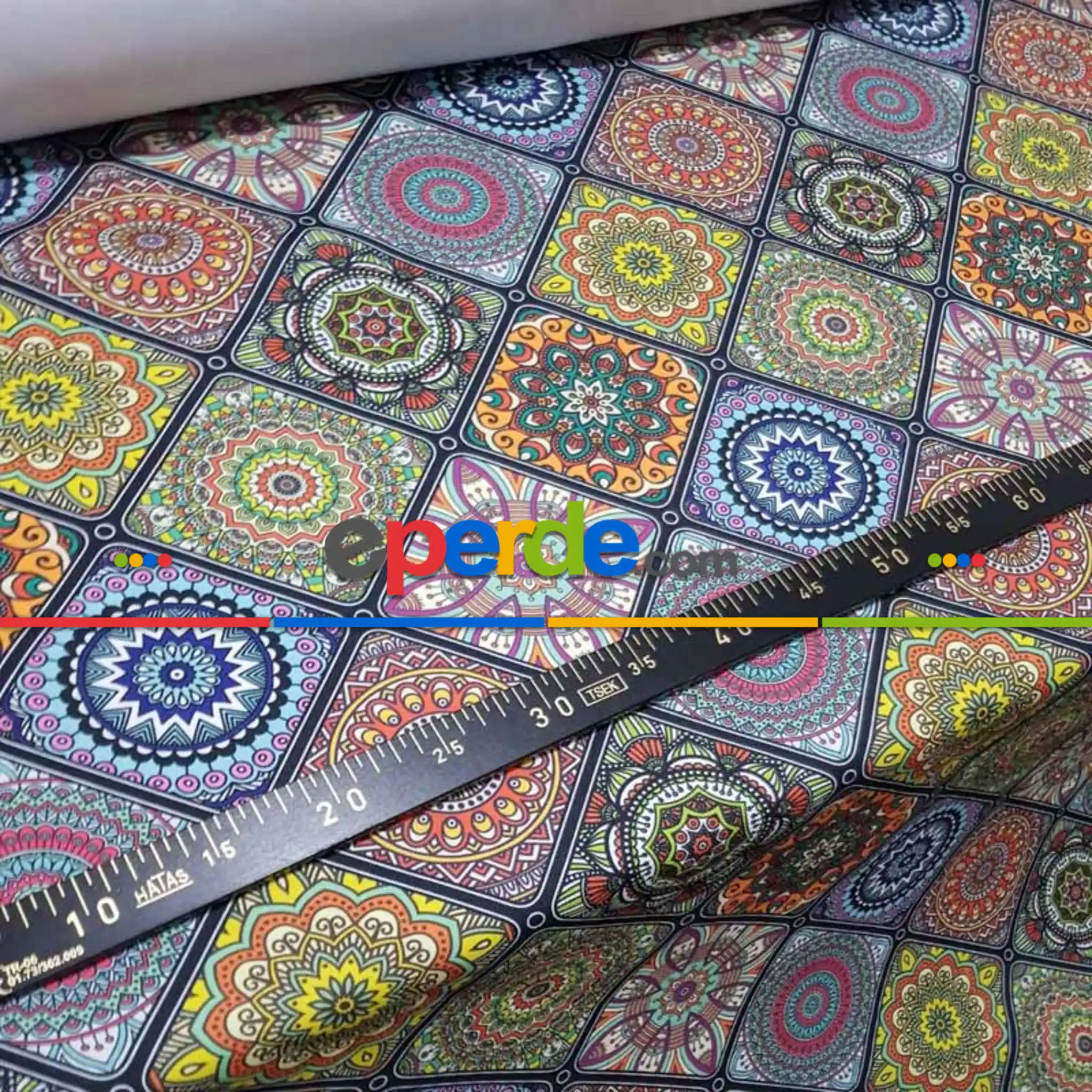 Etnik Desenli Fon Perde Evm403_e - Kumaşı Kalındır Duck Bezi Değildir.- Yeşil-Mavi-Kırmızı-Çok Renkli