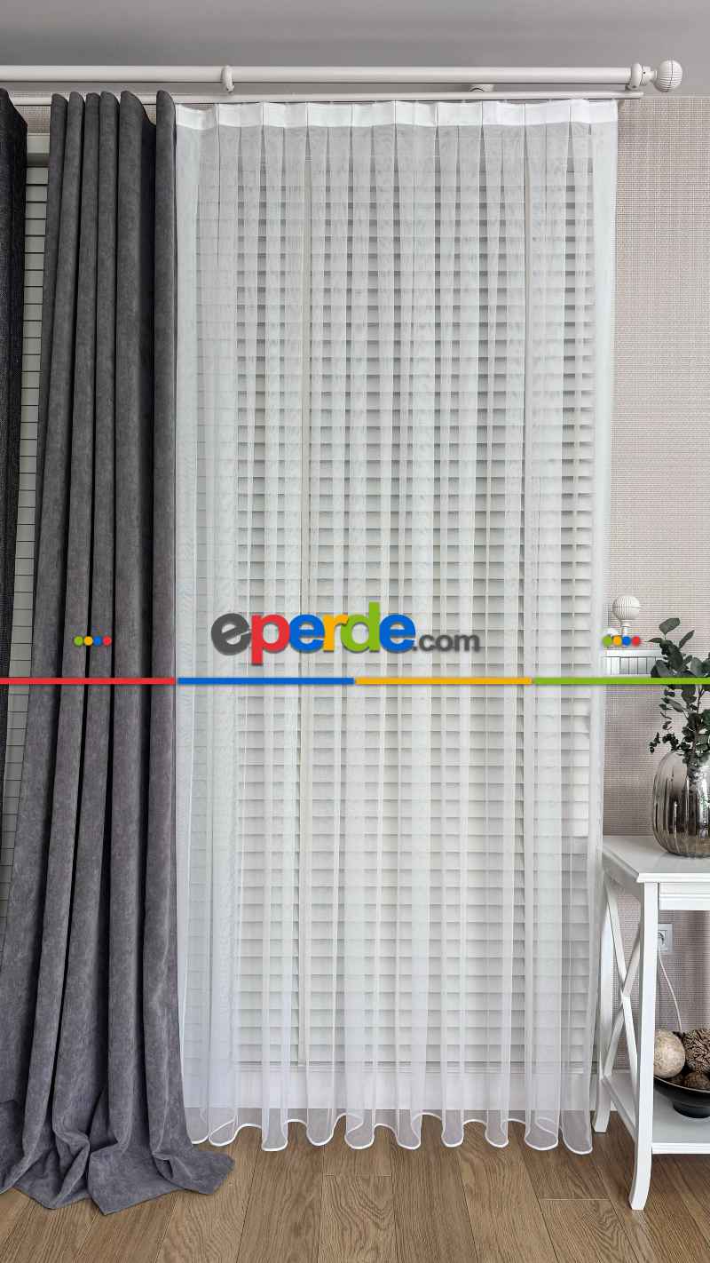 Bebek Odası Tül Perde - Beyaz Grek Zemin Düz Tül Perde - Kurşunlu