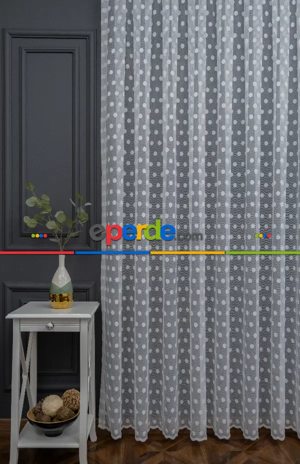 Bebek Odası Tül Perde - Puantiyeli Tül Noktalı Daire Desen Tül Perde