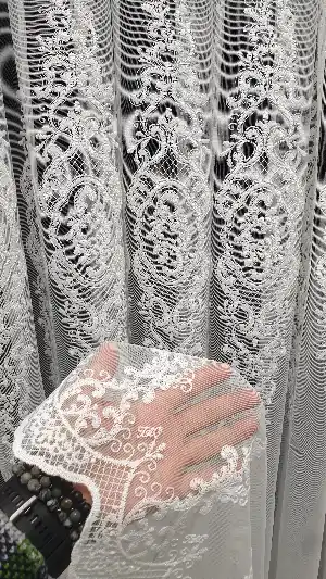 Taç Tül Perde - Taç Desenli Tül - Avangart Brode İşlemeli Sıra Motif Desen - Salon Tül Perde